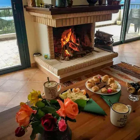 Kiparissia Relaxing Amazing View Holiday home
