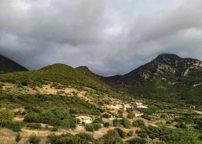 Kiparissia Relaxing Amazing View 펜션 *