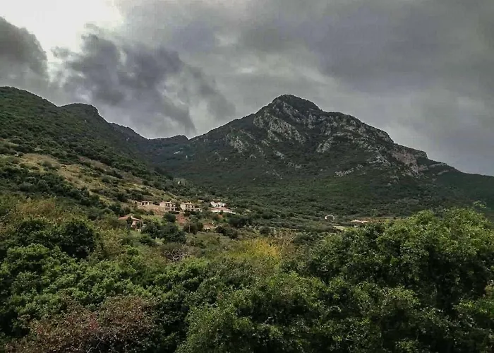 Kiparissia Relaxing Amazing View 펜션 *